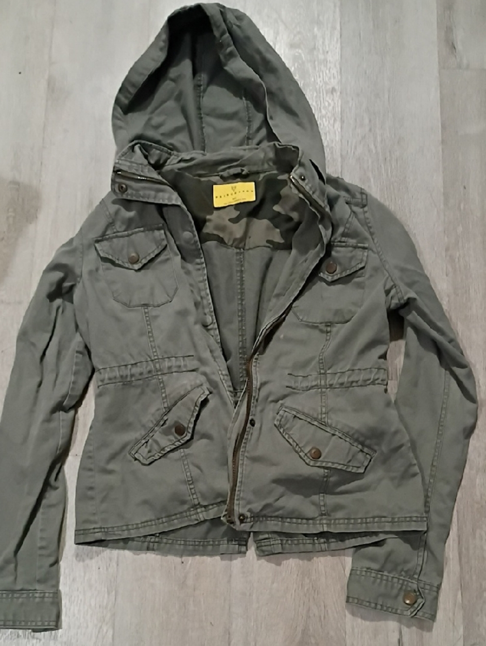 Prince & Fox Yellow Label Camo Jacket Interior Detail